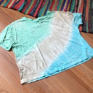 Old Navy boxy tie dye t shirt